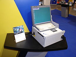 2002國際通信設(shè)備技術(shù)展覽會 終端產(chǎn)品薈萃與通訊設(shè)備新紀(jì)元